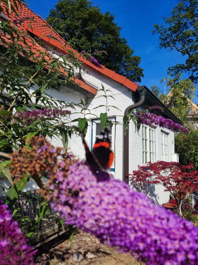 Fischerhaus Blankenese Hamburg Exterior photo